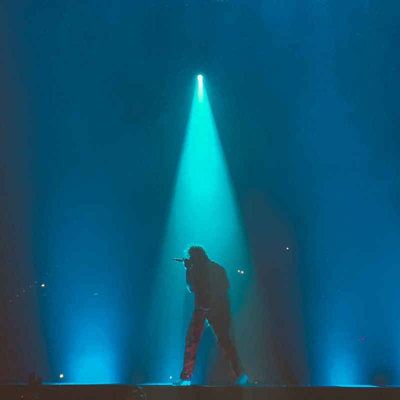 Louane : un incident technique perturbe sa performance dans La Chanson de l'année - Nouveau titre en françaisLouane,incidenttechnique,performance,LaChansondel'année,Nouveautitreenfrançais