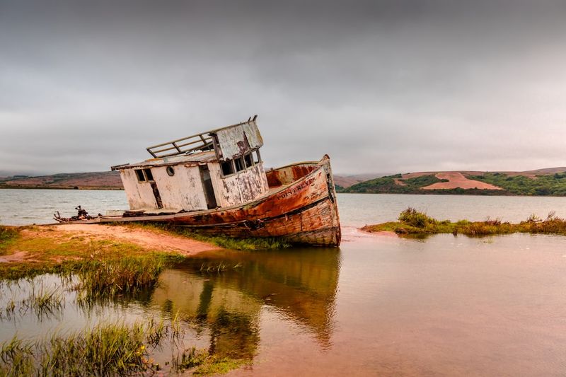 Mystère en mer : l'indémodable fascination pour le "Titanic"Titanic,naufrage,histoire,paquebot,océan,tragédie,passagers,iceberg,film,fascination