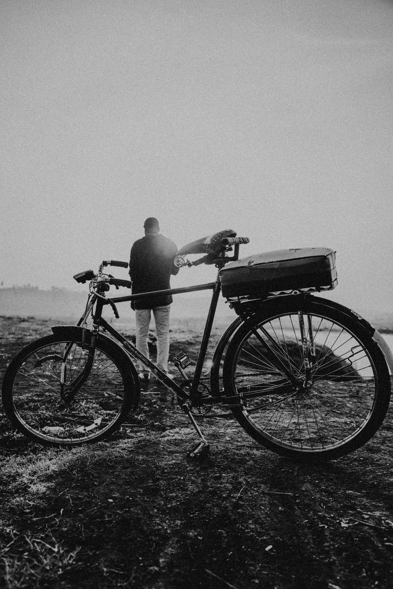 Les héros des montagnes : les cyclistes qui ont triomphé de l'Etape du Tour dans la neigehérosdesmontagnes,cyclistes,EtapeduTour,neige