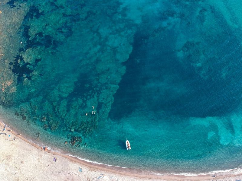 Les rescapés de l'Arianna : 5 questions sur la saga de l'été de la justice internationale en mer Méditerranée.justiceinternationale,merMéditerranée,rescapés,sagadel'été,Arianna