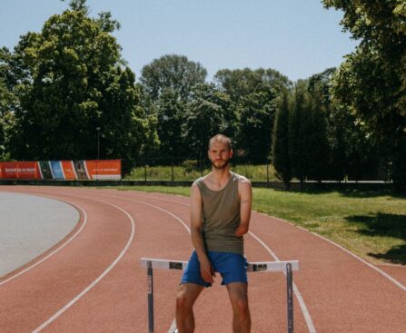 Les Mondiaux d'athlétisme 2023 : Kevin Mayer, un avenir incertain sur la piste * Title: Kevin Mayer, un avenir incertain sur la piste des Mondiaux d'athlétisme 2023KevinMayer,Mondiauxd'athlétisme2023,athlétisme,piste,avenirincertain