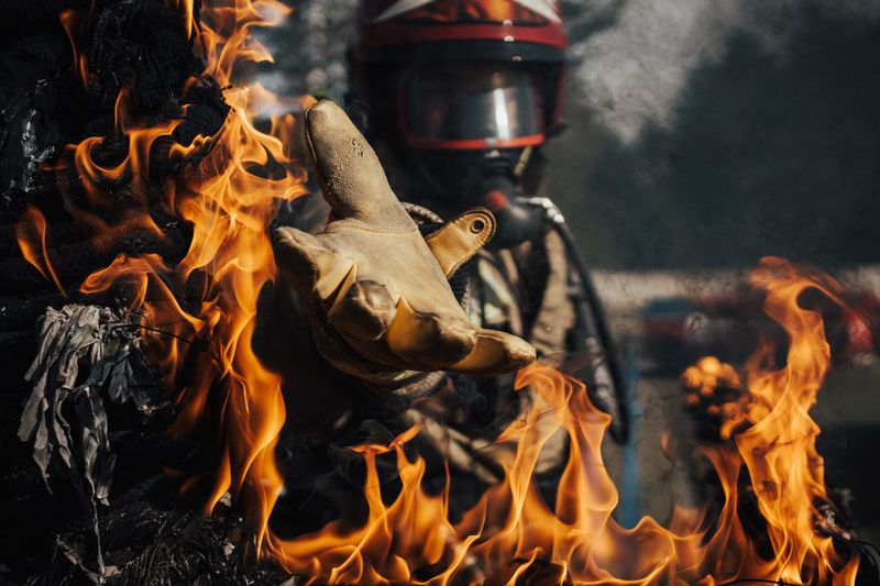 Incendie à L'Île-Saint-Denis : Une tragédie qui révéle la nécessité de renforcer la sécurité publique-incendie-sécuritépublique-tragédie-renforcement-L'Île-Saint-Denis