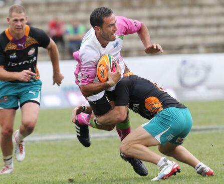 Pouvoir d'attaque imparable dans le match Toulon-Bayonne: Serin en feu, les Bayonnais solides en défense.rugby,Toulon,Bayonne,match,pouvoird'attaque,Serin,feu,Bayonnais,solides,défense