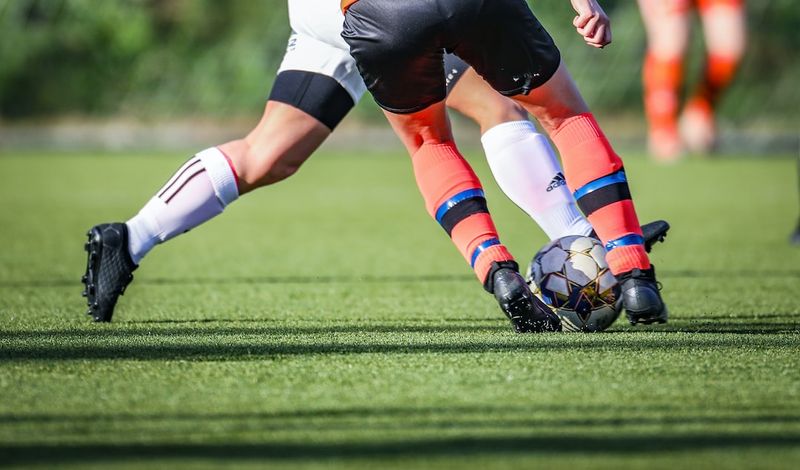 Ligue 1 : Clermont Foot et FC Metz s'affrontent dans un duel survolté en direct...ligue1,ClermontFoot,FCMetz,duelsurvolté,direct