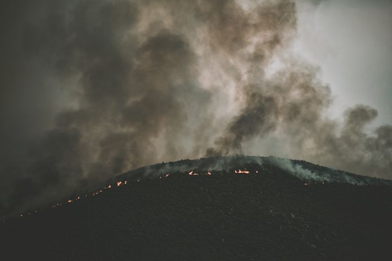 Guillaume Canet face à la fin du monde : le film Acide, une exploration audacieuse de l'apocalypse [Titre en français]1.GuillaumeCanet2.findumonde3.filmAcide4.explorationaudacieuse5.apocalypse