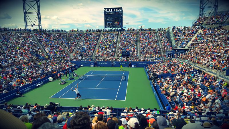 Tennis : Simona Halep suspendue quatre ans pour dopage - Un coup de tonnerre dans le monde du tennisTennis,SimonaHalep,dopage,suspension,coupdetonnerre