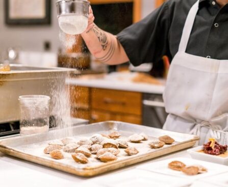 La révolution sucrée : Nina Métayer, la reine française de la pâtisseriepâtisserie,NinaMétayer,révolutionsucrée,reinefrançaise